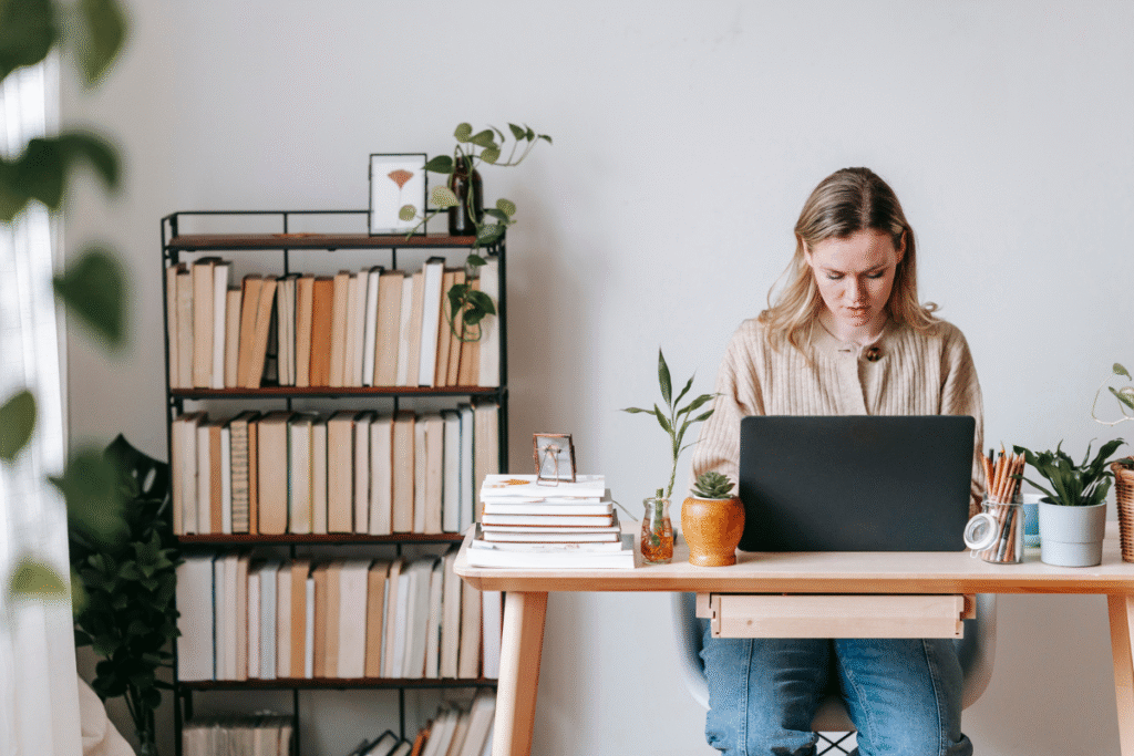 how to start digital marketing from home in Pakistan